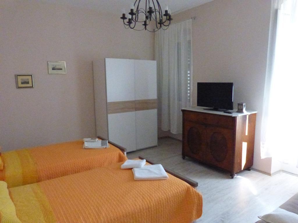 Pavelin apartments Split Extérieur photo