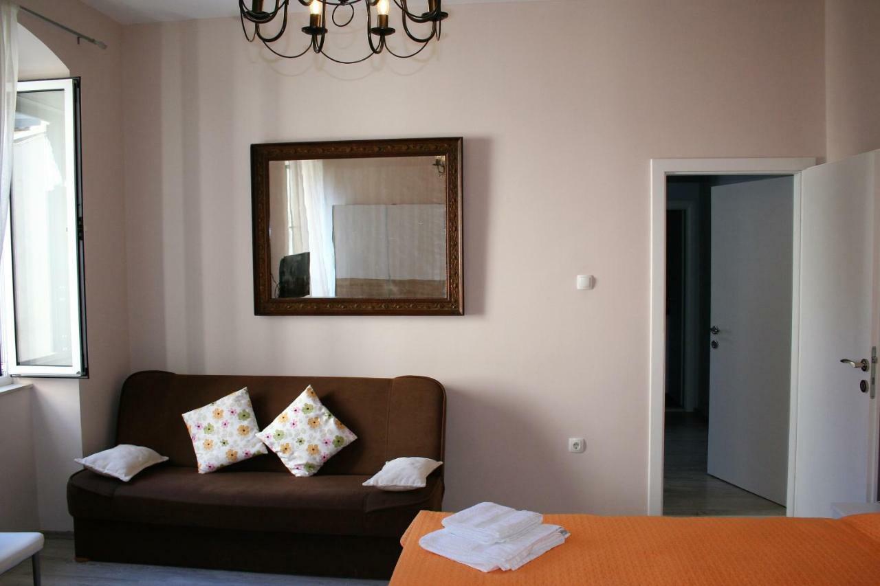 Pavelin apartments Split Extérieur photo